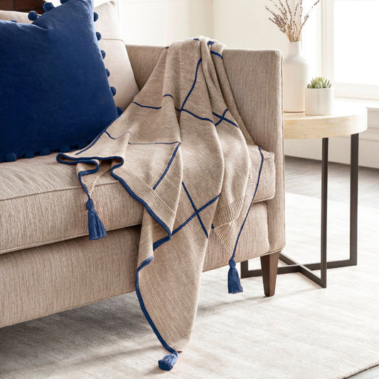 IN-STORE - Throw Blankets Variety